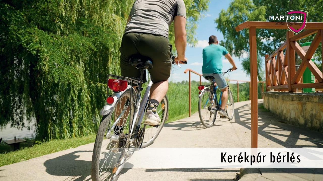 Martoni Resort & Restaurant Szigetszentmárton Exteriör bild