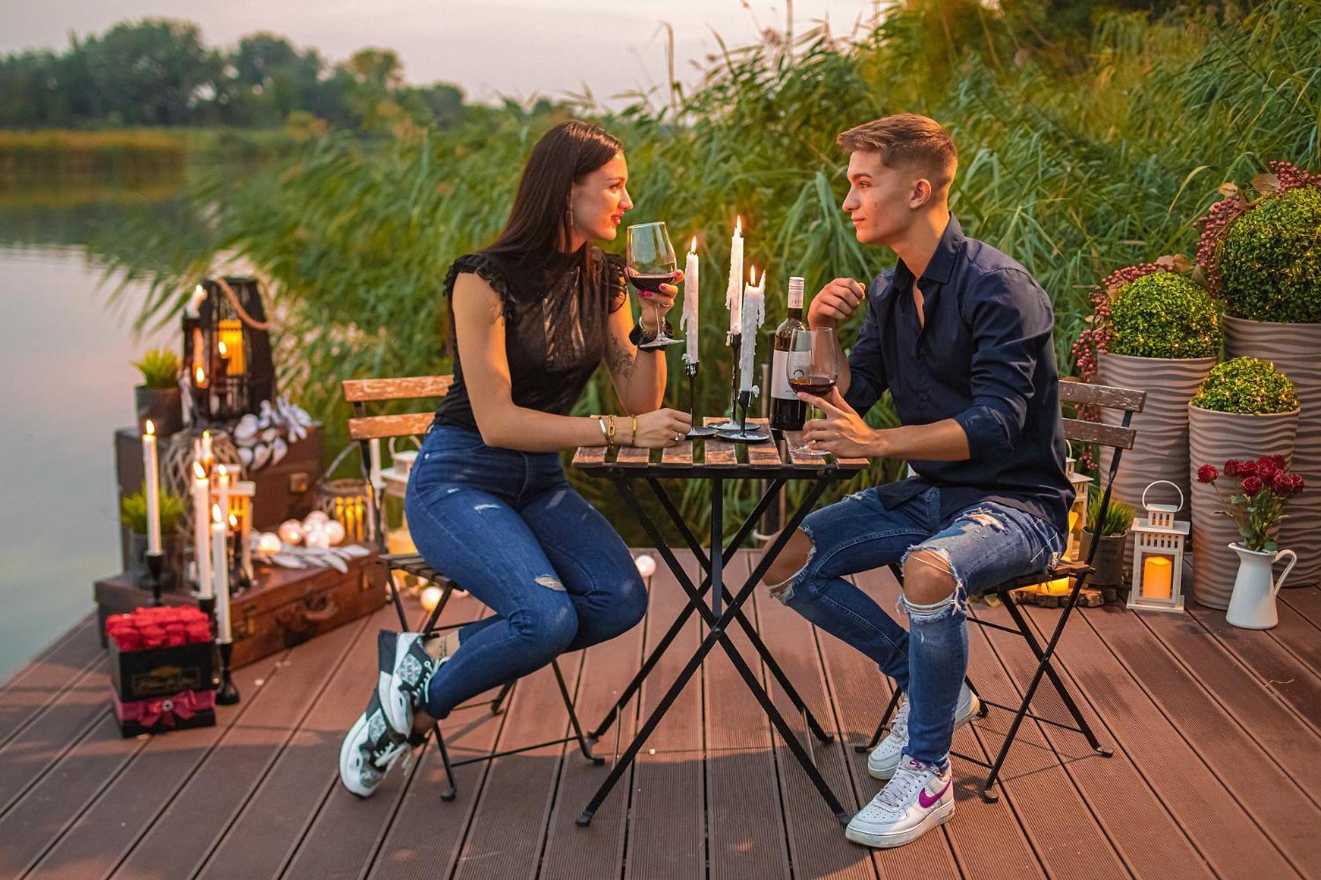 Martoni Resort & Restaurant Szigetszentmárton Exteriör bild